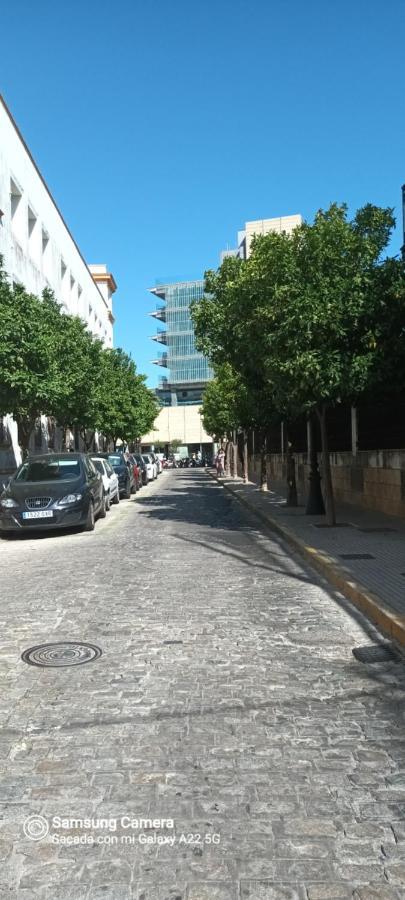 Piso Playa La Caleta Apartment Cadiz Bagian luar foto
